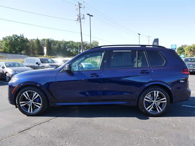 2024 BMW X7 M60i