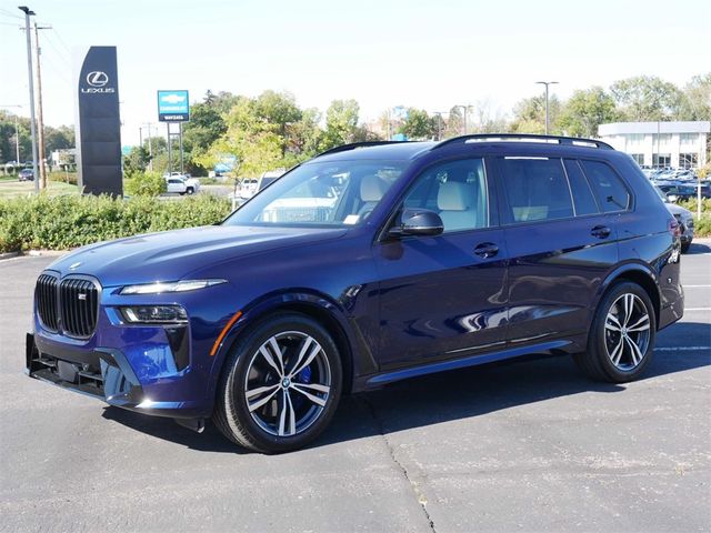 2024 BMW X7 M60i