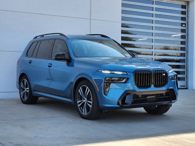 2024 BMW X7 M60i