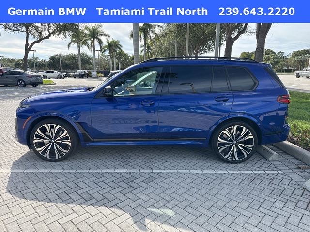 2024 BMW X7 M60i