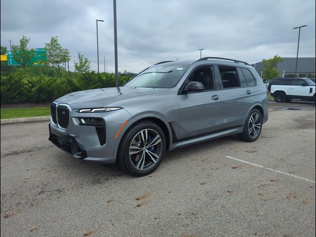 2024 BMW X7 M60i