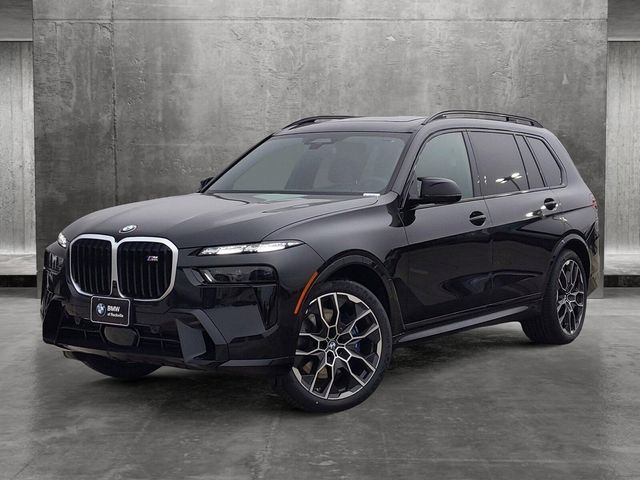 2024 BMW X7 M60i