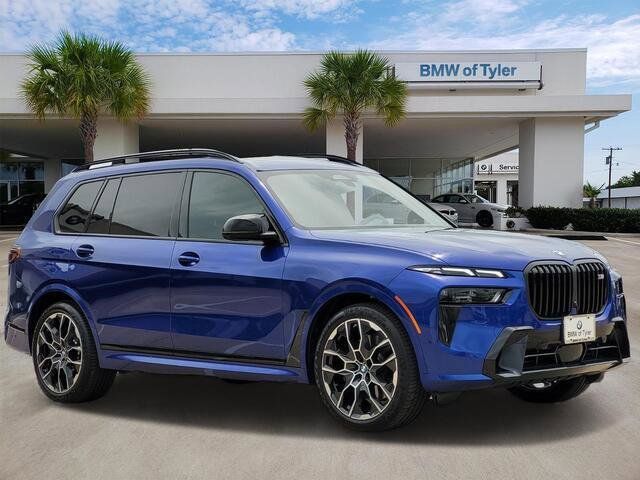 2024 BMW X7 M60i