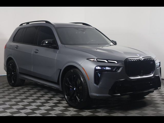 2024 BMW X7 M60i