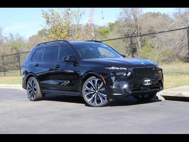 2024 BMW X7 M60i