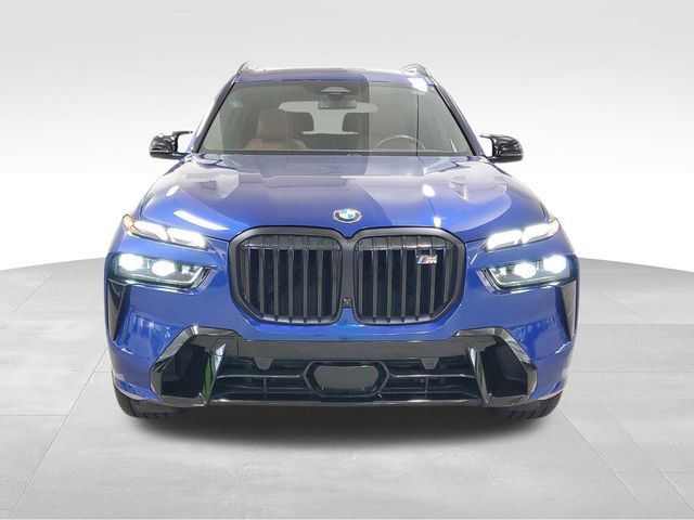 2024 BMW X7 M60i