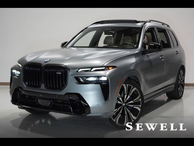 2024 BMW X7 M60i