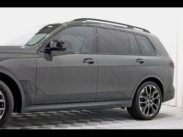 2024 BMW X7 M60i