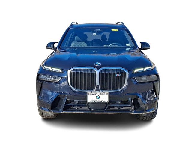 2024 BMW X7 M60i