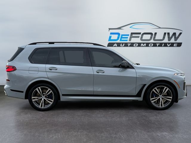 2024 BMW X7 M60i