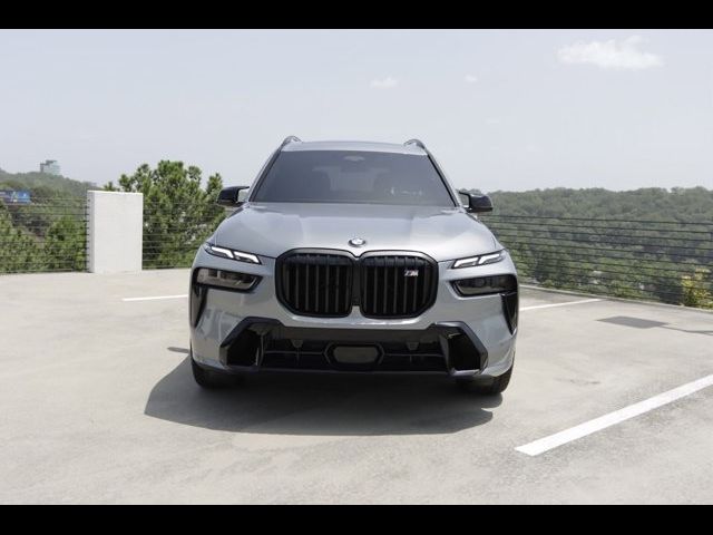 2024 BMW X7 M60i