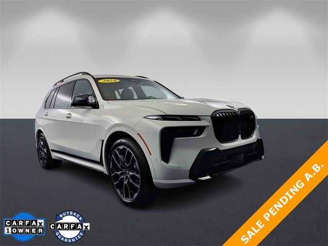 2024 BMW X7 M60i