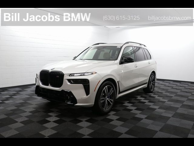 2024 BMW X7 M60i