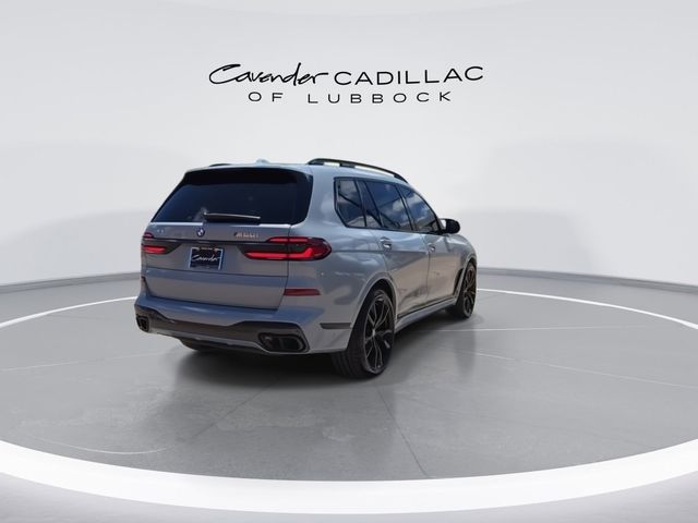 2024 BMW X7 M60i