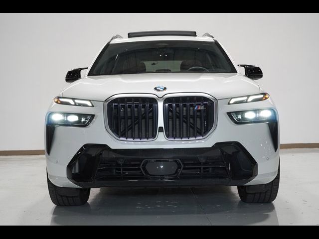 2024 BMW X7 M60i