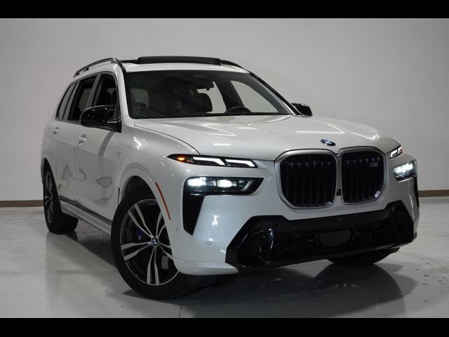 2024 BMW X7 M60i