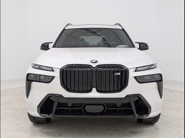 2024 BMW X7 M60i