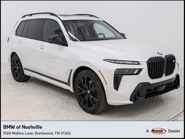 2024 BMW X7 M60i