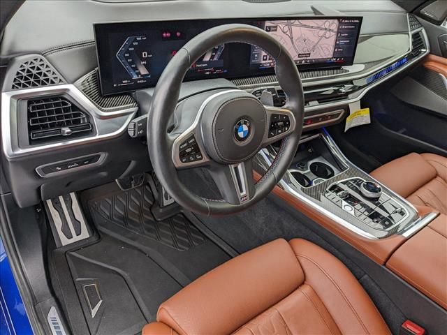 2024 BMW X7 M60i