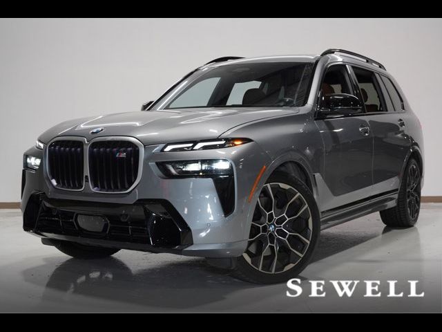 2024 BMW X7 M60i