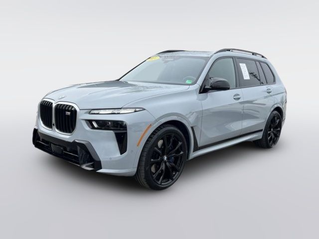 2024 BMW X7 M60i