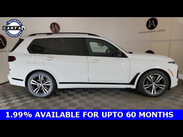 2024 BMW X7 M60i