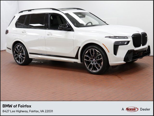 2024 BMW X7 M60i