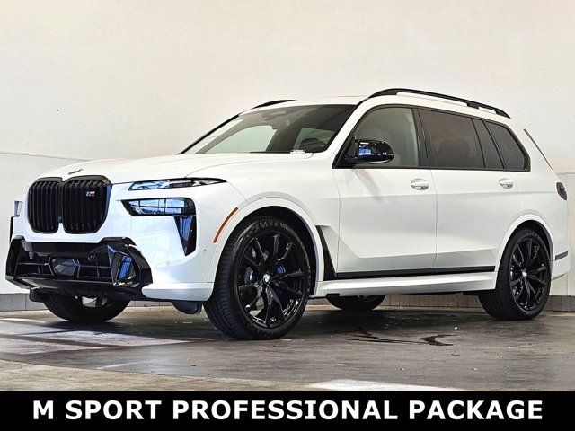 2024 BMW X7 M60i