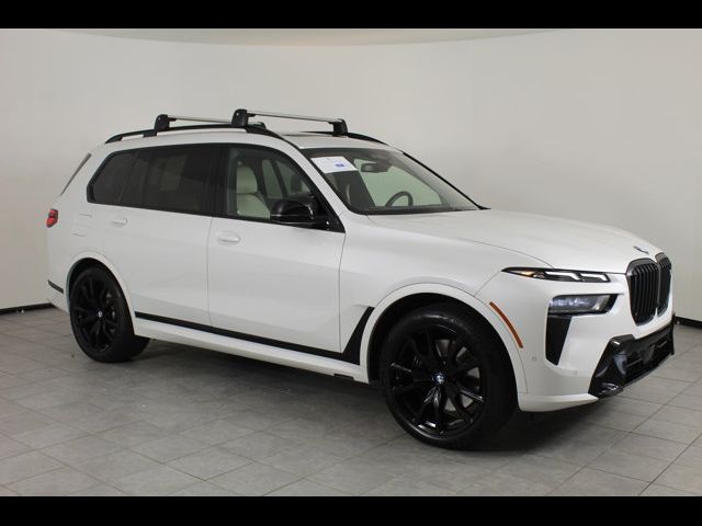 2024 BMW X7 M60i