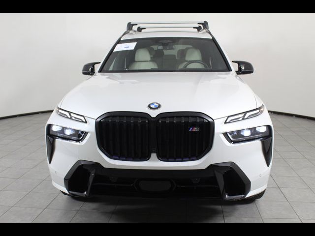 2024 BMW X7 M60i