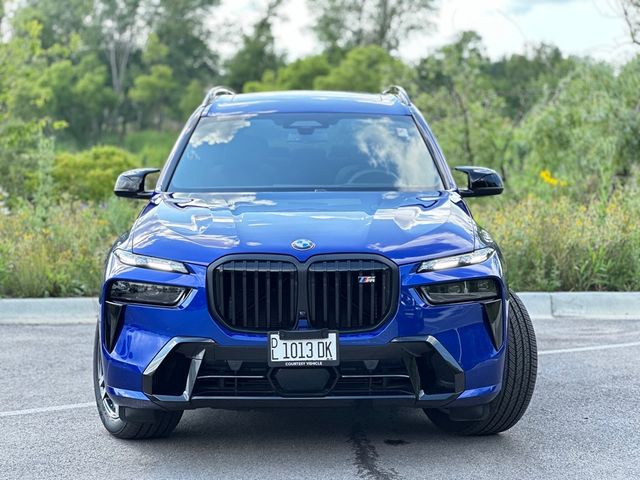 2024 BMW X7 M60i