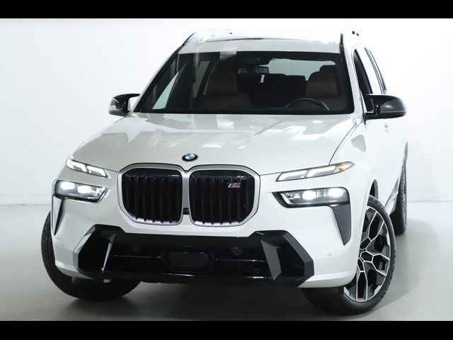 2024 BMW X7 M60i