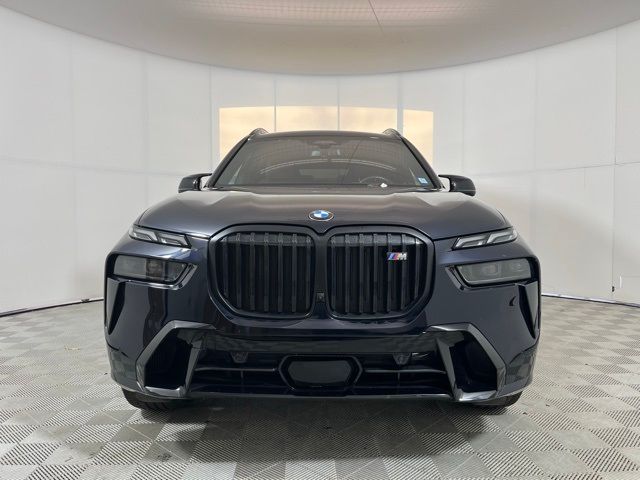 2024 BMW X7 M60i