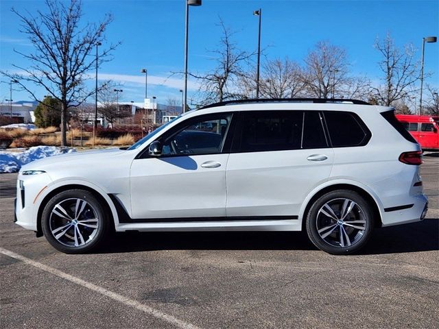 2024 BMW X7 M60i