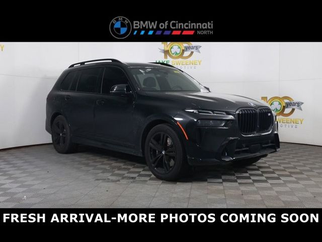 2024 BMW X7 M60i