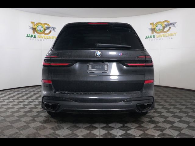 2024 BMW X7 M60i