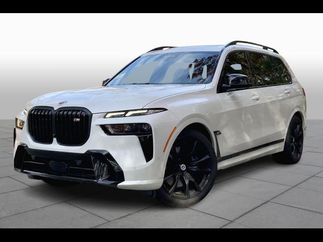 2024 BMW X7 M60i