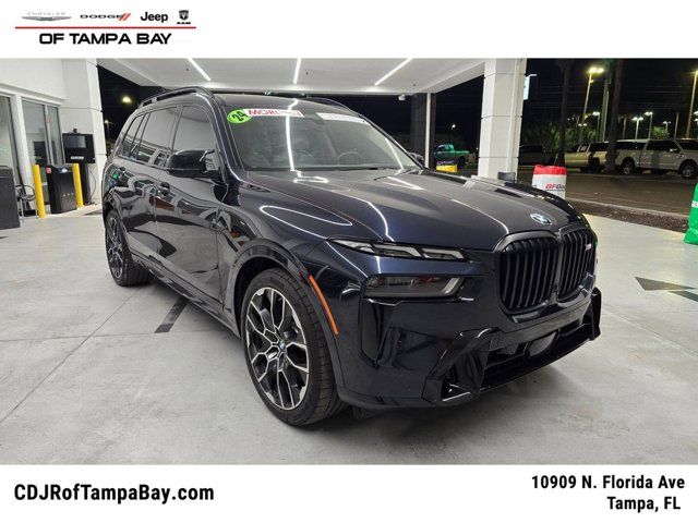 2024 BMW X7 M60i