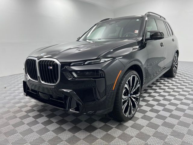 2024 BMW X7 M60i