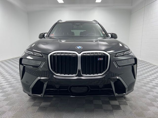 2024 BMW X7 M60i