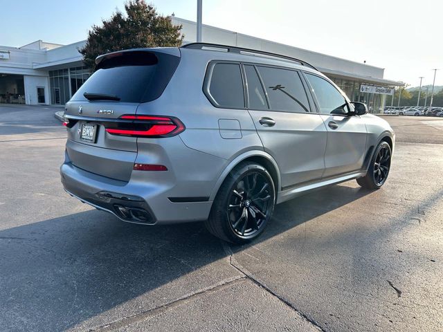 2024 BMW X7 M60i