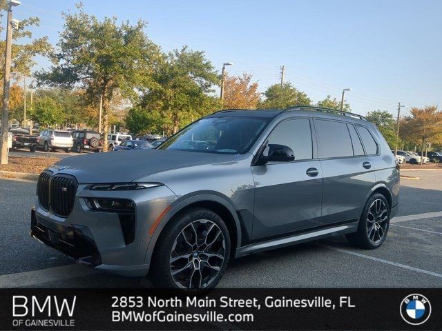 2024 BMW X7 M60i