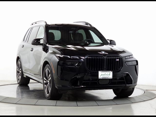 2024 BMW X7 M60i