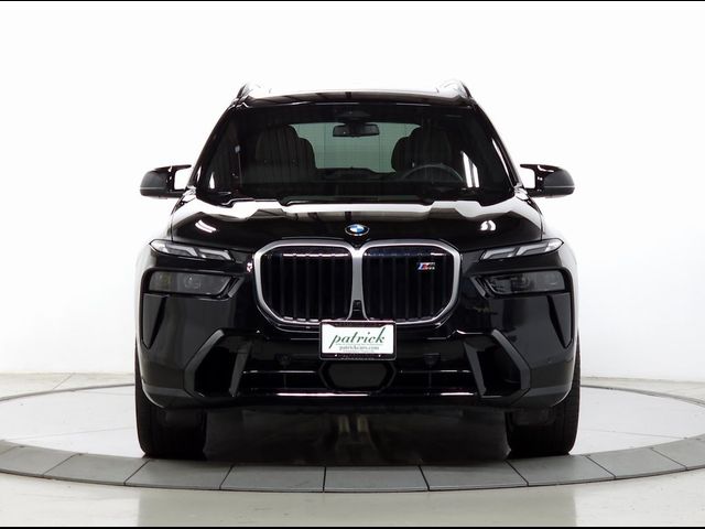 2024 BMW X7 M60i