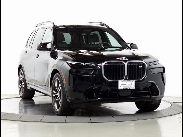 2024 BMW X7 M60i