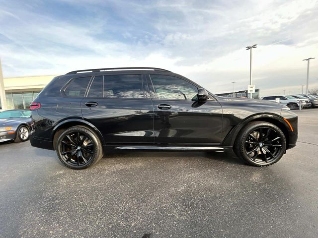 2024 BMW X7 M60i