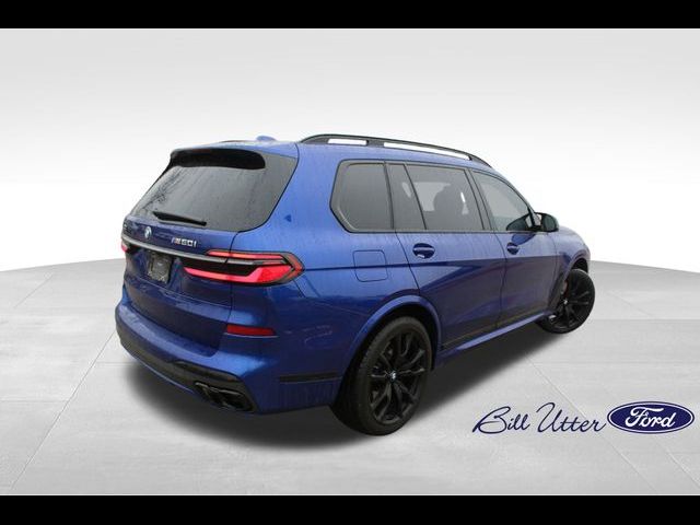 2024 BMW X7 M60i