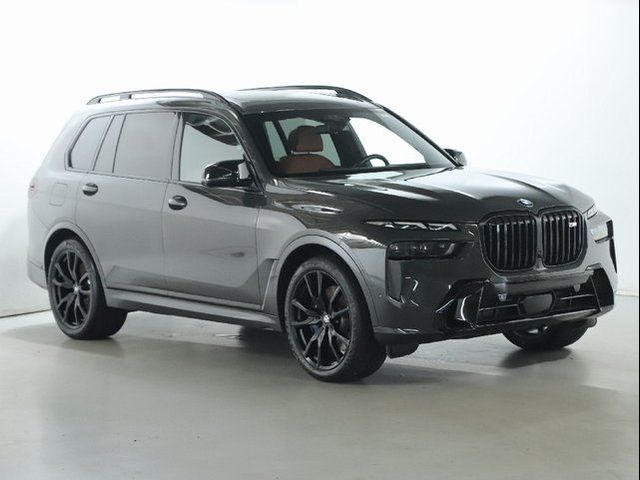 2024 BMW X7 M60i