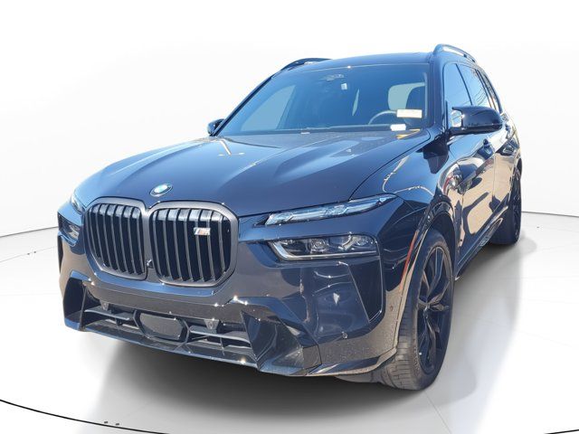 2024 BMW X7 M60i