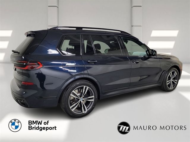 2024 BMW X7 M60i